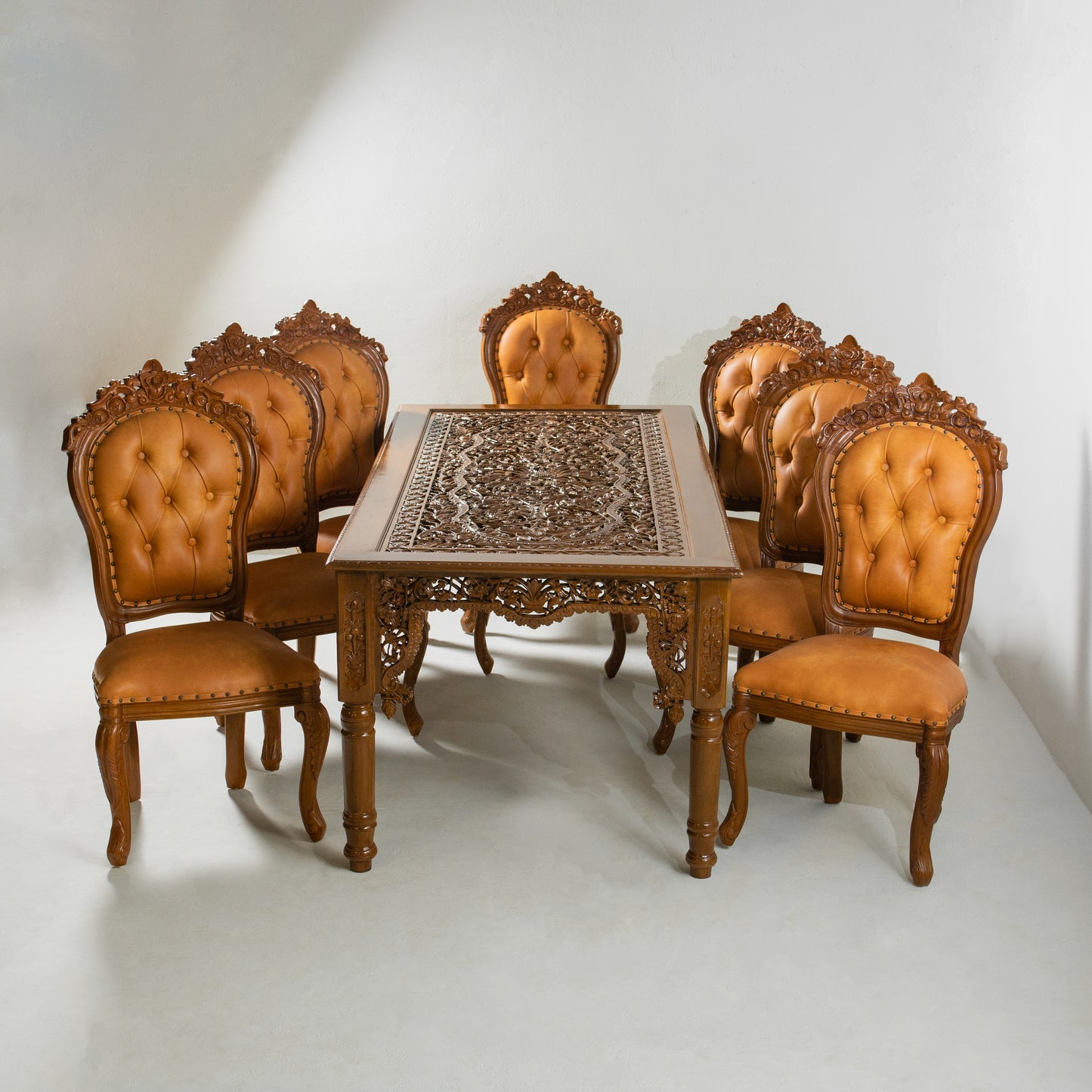 8 seaters dinning table