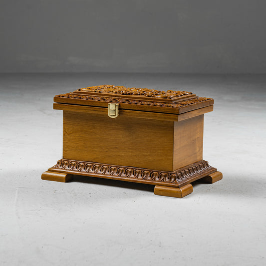 Wooden box